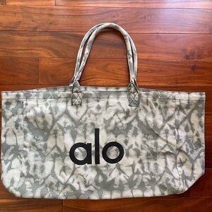 Alo Tote Bag